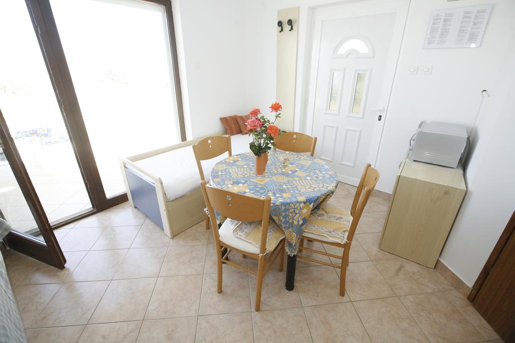 Apartments Roza Miškovići 외부 사진